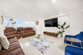 Luxury 6th Floor Beachfront Condo Amazing Views